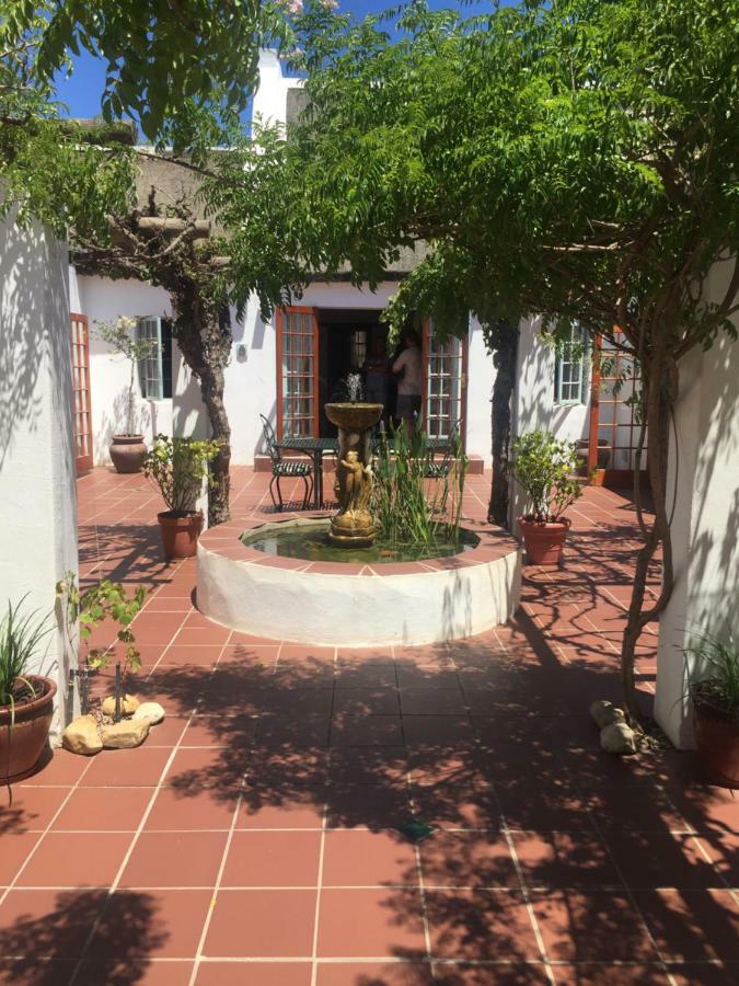 喷泉之地住宿加早餐旅馆 麦格雷戈 外观 照片